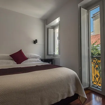 Olival 95 * Lisbon